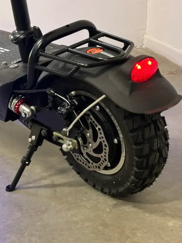 Tomofree Dual-motor Off-Road E-Scooter - Image 6